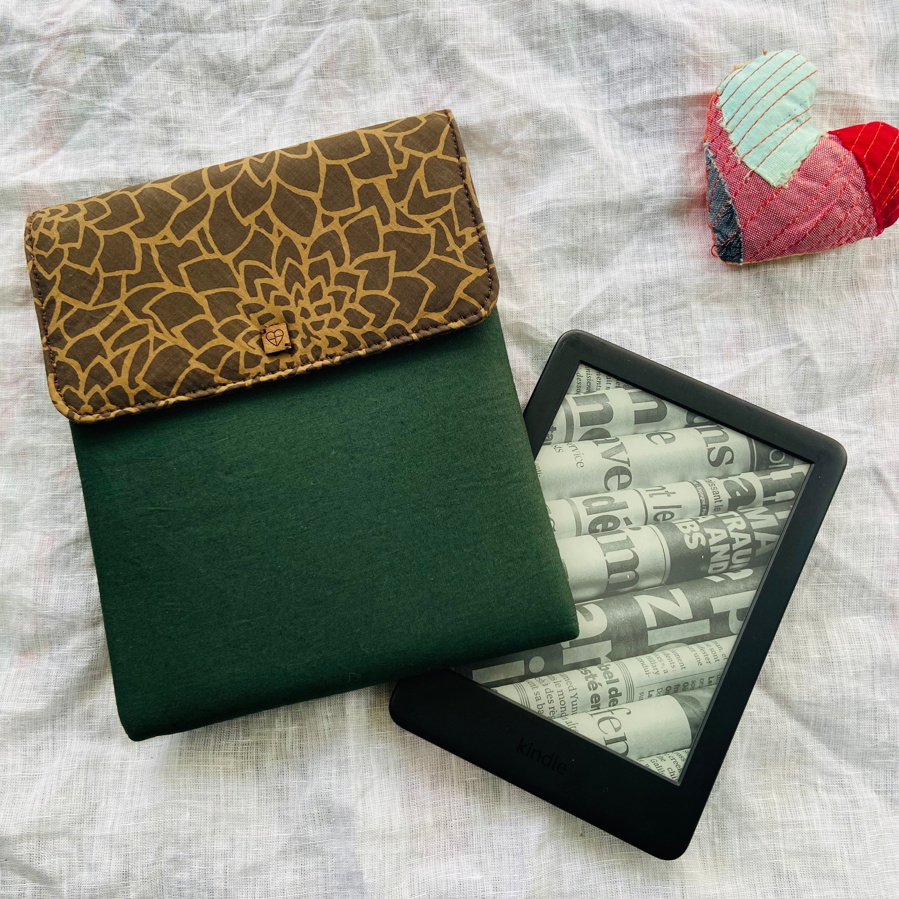 Shop Handmade Kindle Cases & Sleeves Online At Best Prices - Upcyclie