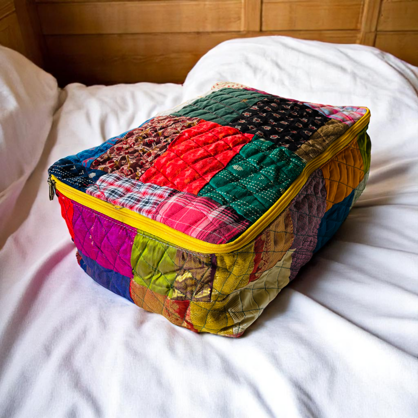 Multicolour - Breathable storage bag for saree,blanket, pillow & quilt