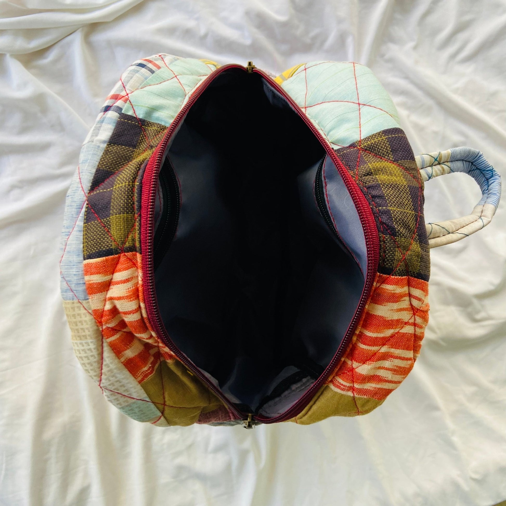 Kids Backpack BACKPACK - Upcyclie made by women, patchwork quilted
