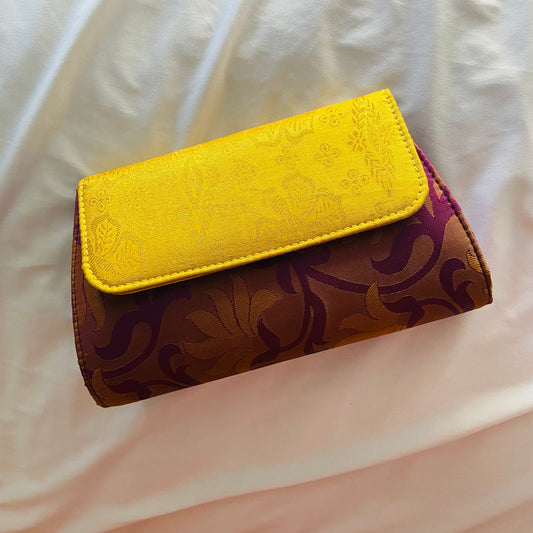 Special Clutch Purse Small - Violet With Golden Flap