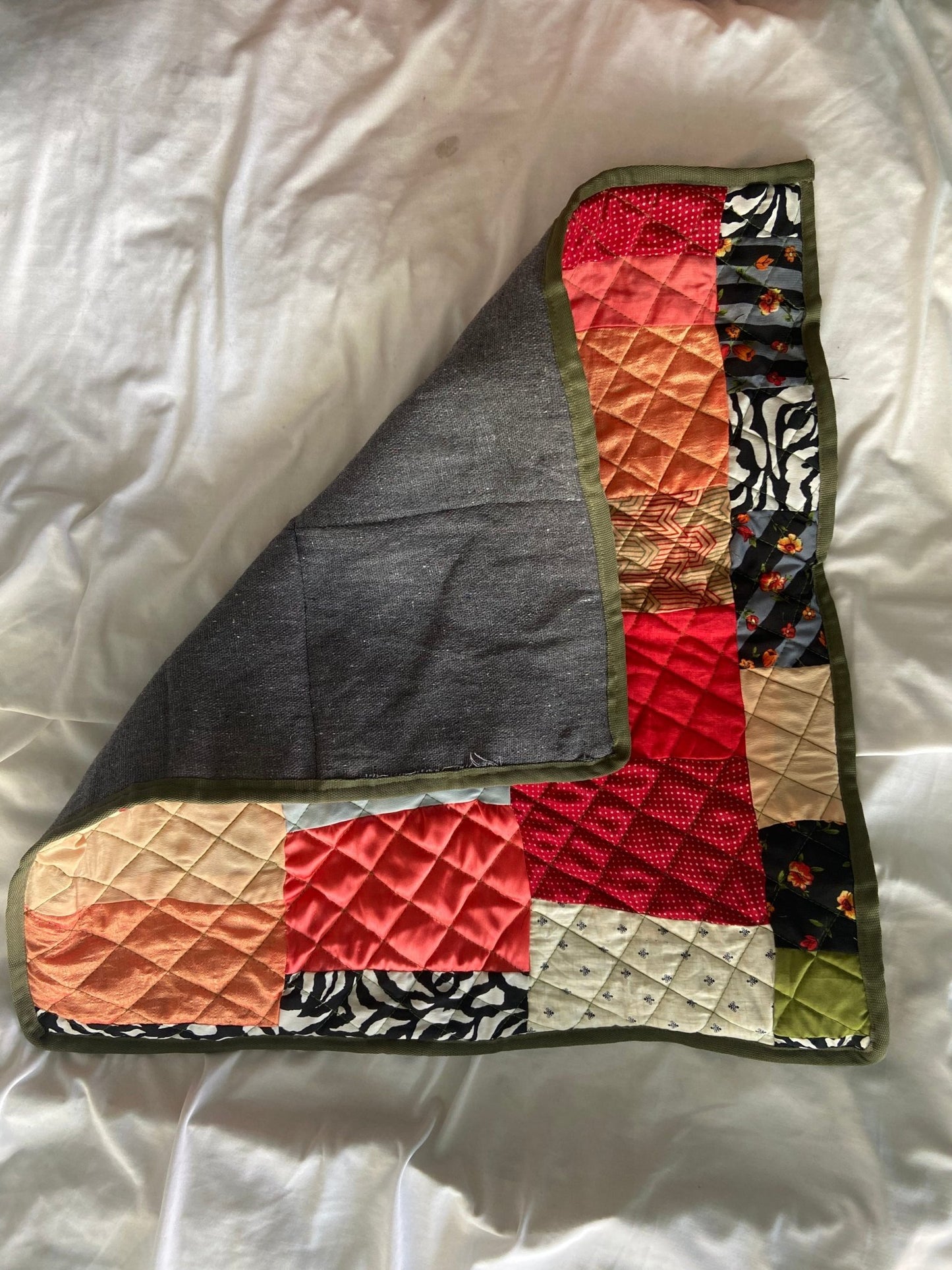 Customizable Patchwork Quilted Pet Mat - Upcyclie made by women, patchwork quilted